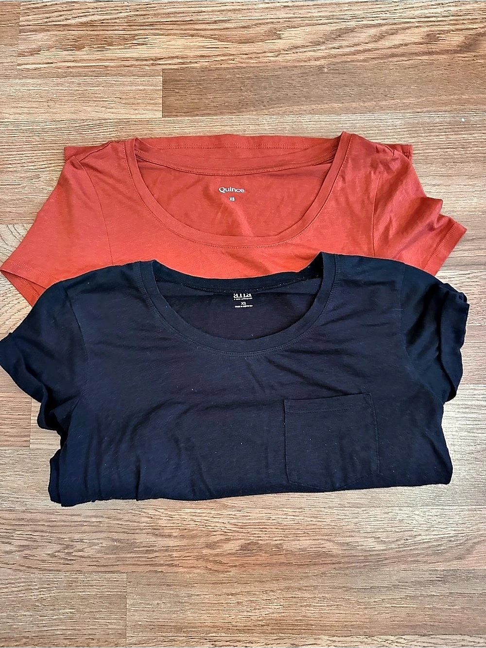 Quince & Ana Two-Piece Short Sleeve Tees in Orange & Black Size XS